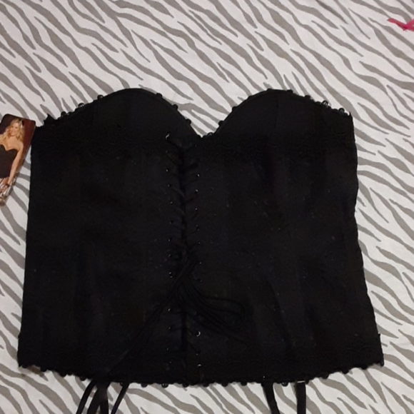 Intimate attitude corset - Picture 2 of 6